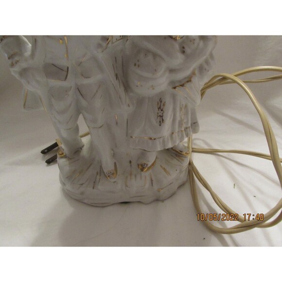 VINTAGE VICTORIAN RENISSANCE FIGURINE FIGURE TABLE LAMP MAN WOMEN - Picture 3 of 7